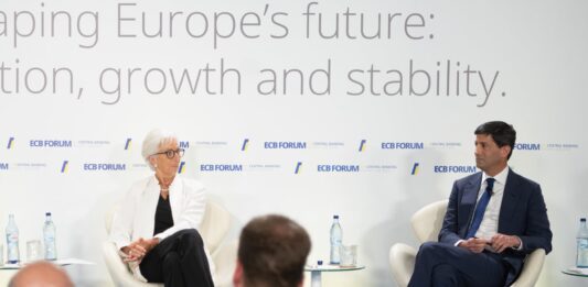El relevo de los guardianes del dinero