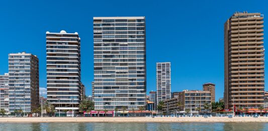 El sueño inalcanzable de una casa en la playa: los precios de vivienda aceleran en la costa