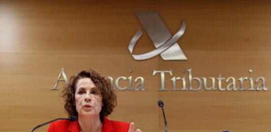 La Agencia Tributaria relevará a la directora general y otros dos altos cargos tras el fin de la campaña de la renta | Economía
