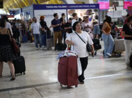 Las claves: una ampliación necesaria que reabre el pulso por las tarifas de Aena | Opinión