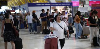 Las claves: una ampliación necesaria que reabre el pulso por las tarifas de Aena | Opinión