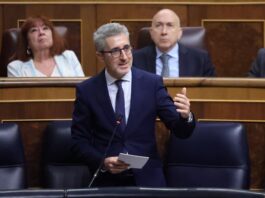 Hacienda impulsa medidas económicas sin respaldo parlamentario con la vista puesta en el ciclo electoral