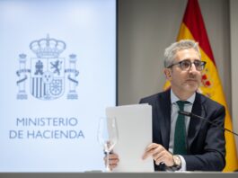 Hacienda intenta seducir a las comunidades peor financiadas con una oferta de déficit personalizado