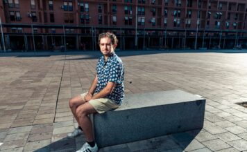 Las bajas por enfermedad, un derecho del que son más conscientes los jóvenes: “No vamos a acudir a trabajar enfermos” | Economía