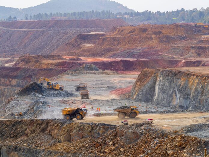 La-fiebre-del-cobre-supera-a-la-del-oro-bajo.jpg