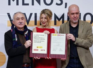 El Gobierno retrasa la aprobación del registro horario pese al ultimátum de los sindicatos y dice que lo tramitará en septiembre