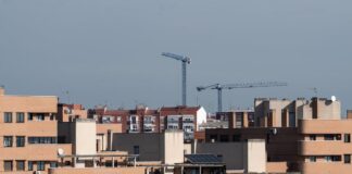 Opciones para hacer frente a la entrada del piso: avales públicos, alquiler con opción a compra o pago diferido | Negocios