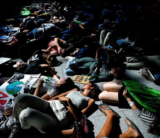 Ni hijos ni futuro: la juventud alemana se plantea emigrar