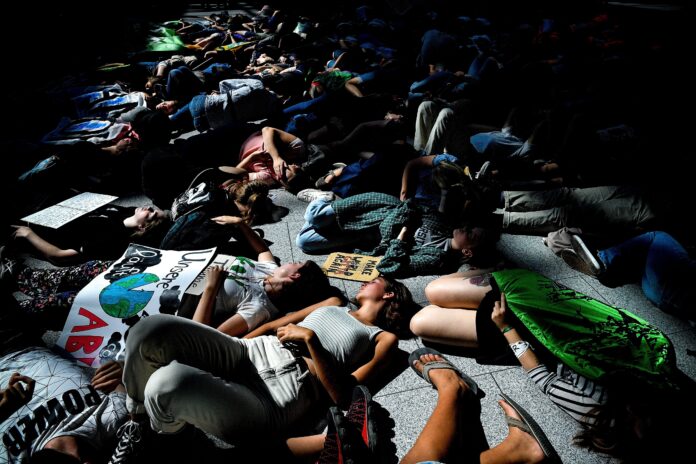Ni-hijos-ni-futuro-la-juventud-alemana-se-plantea-emigrar.jpg