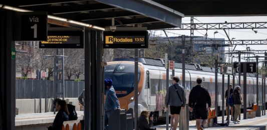 Madrid concentra el 21% de la inversión estatal ejecutada y Cataluña baja al 8,6% | Economía