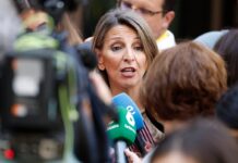 Trabajo quiere obligar a las empresas a detallar los salarios medios por sexo y categoría | Economía