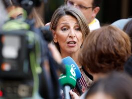 Trabajo quiere obligar a las empresas a detallar los salarios medios por sexo y categoría | Economía