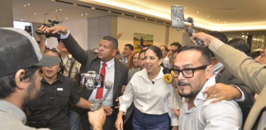 Mónica Luzárraga plantea una ‘unidad por la patria’ en el lanzamiento de su precandidatura a la Alcaldía de Guayaquil | Política | Noticias