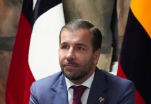 Paúl Desamblanc precandidato a Alcalde de Quito por movimiento Futuro 20 | Política | Noticias